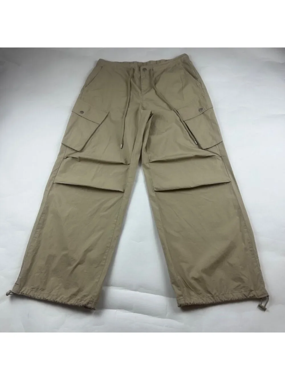 Universal Thread Khaki Poplin Canvas Wide Leg Cargo Pant M